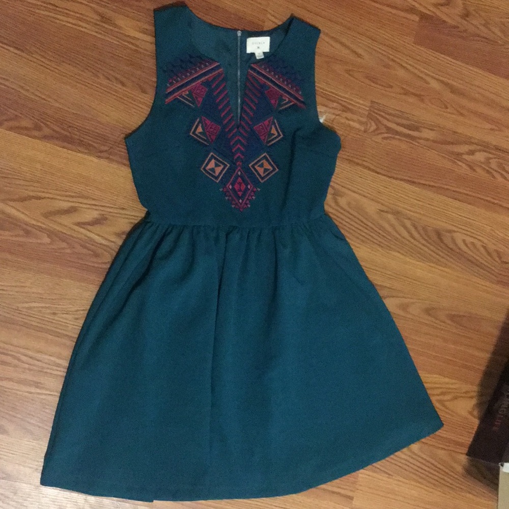 everly green dress
